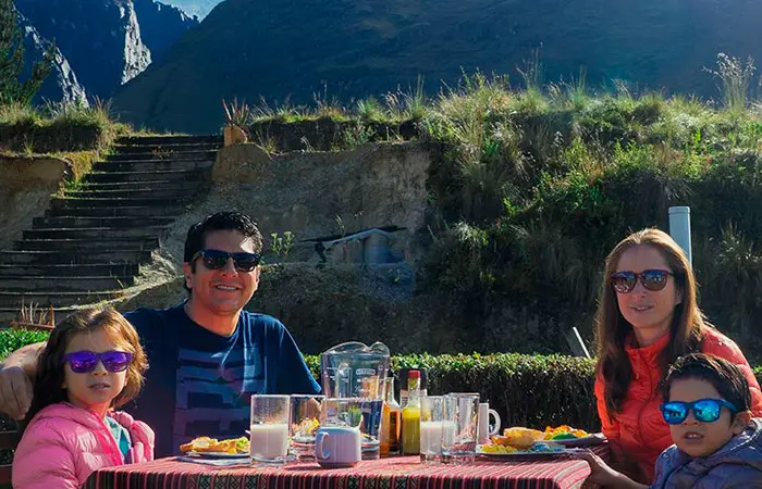 Handpicked activities and restaurants